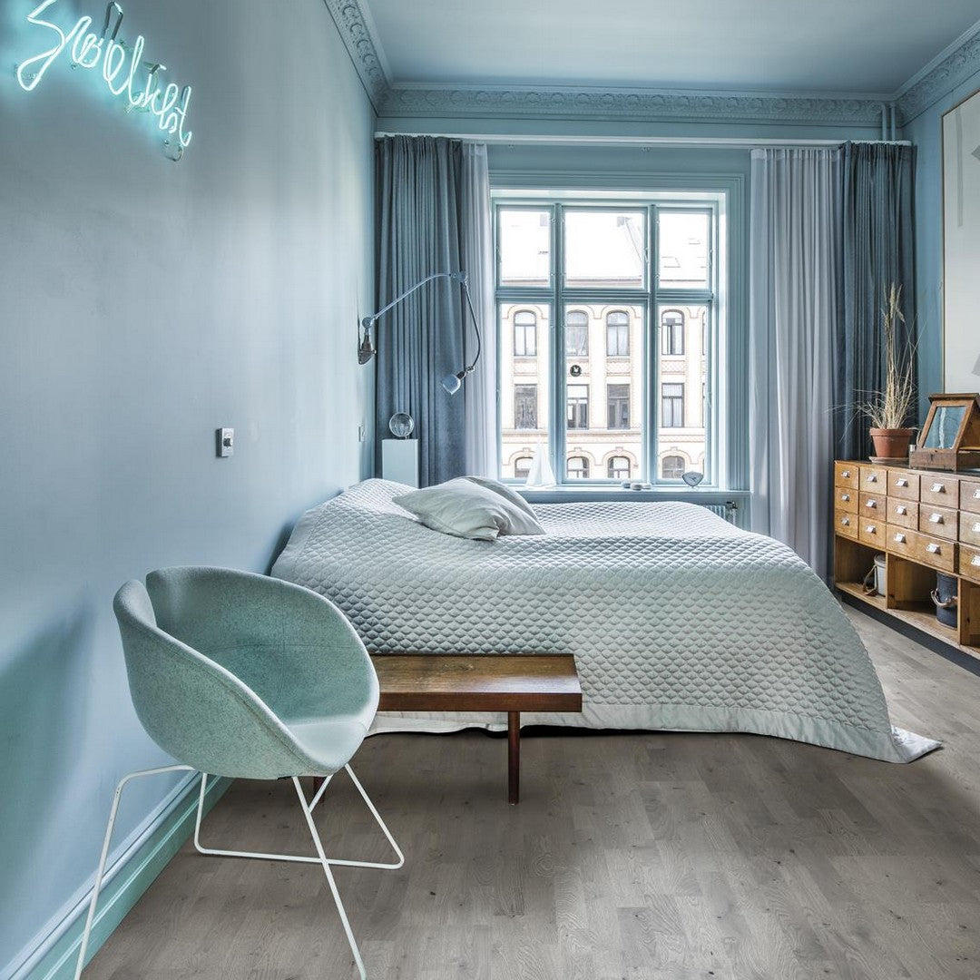 Kahrs-Beyond-Retro-7.87-x-95.39-Oak-Engineered-Hardwood-3-Strip-Plank-Pearl-Grey