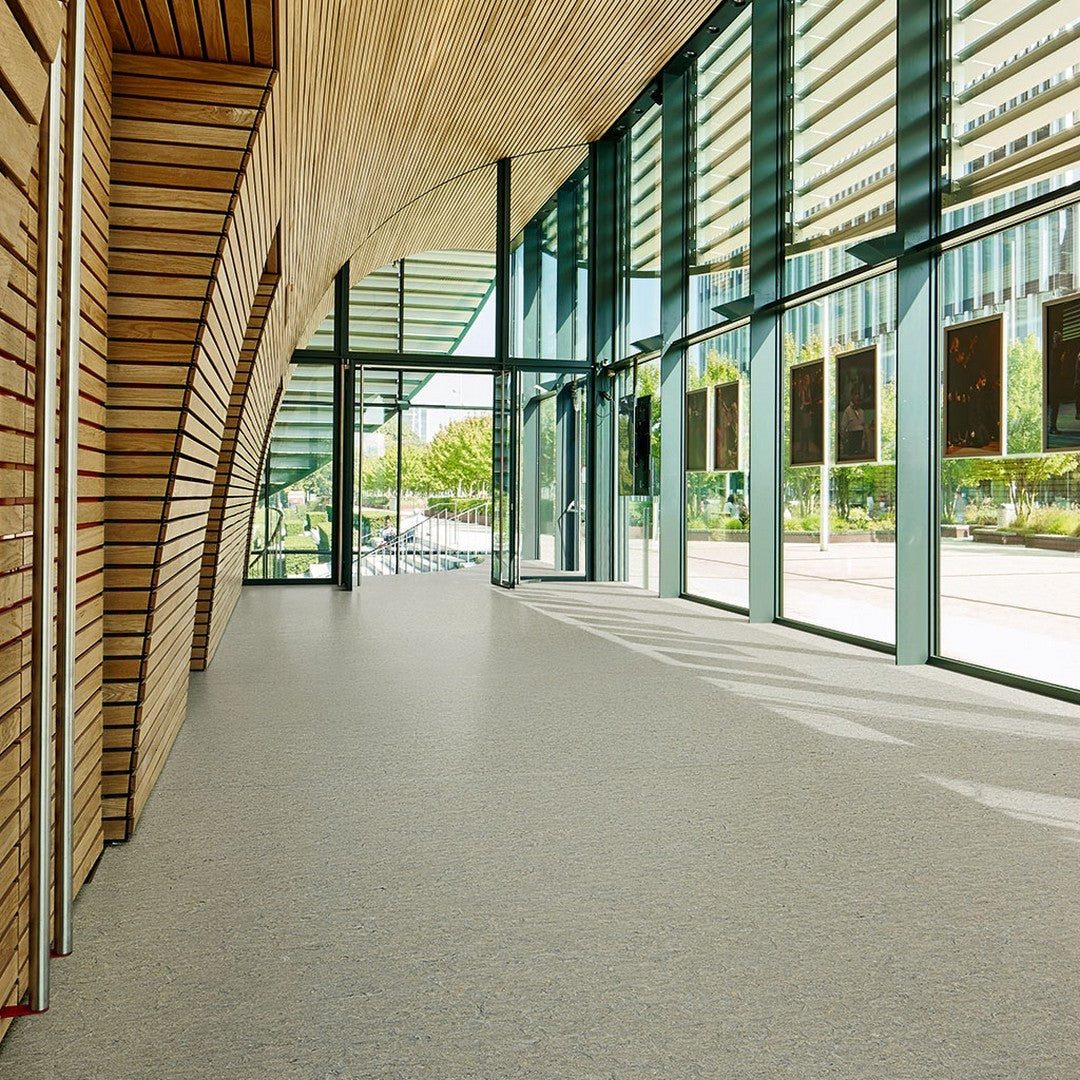 Forbo-MCS-6.5-x-105-Smooth-Vinyl-Sheet-Mist-Grey