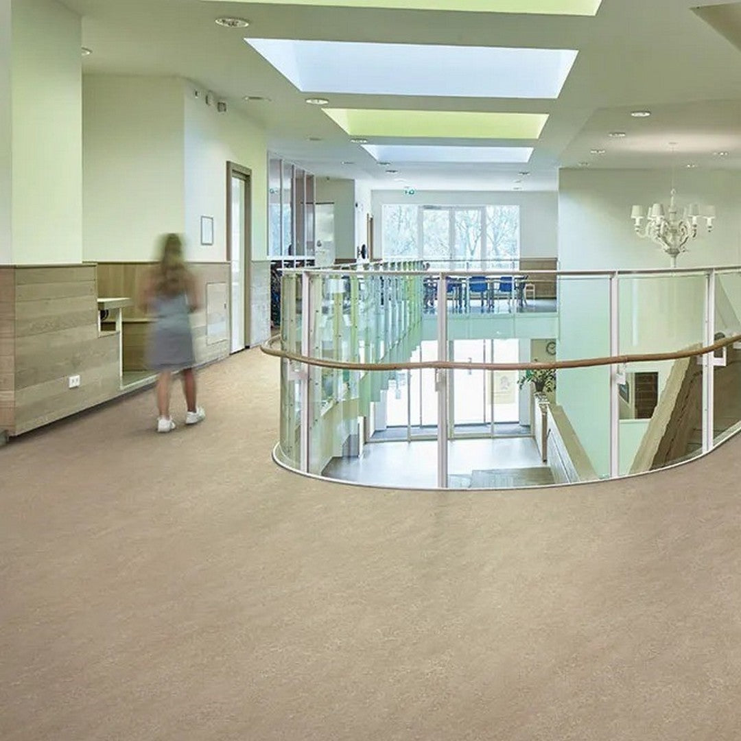 Forbo-MCS-6.5-x-105-Smooth-Vinyl-Sheet-Sparrow