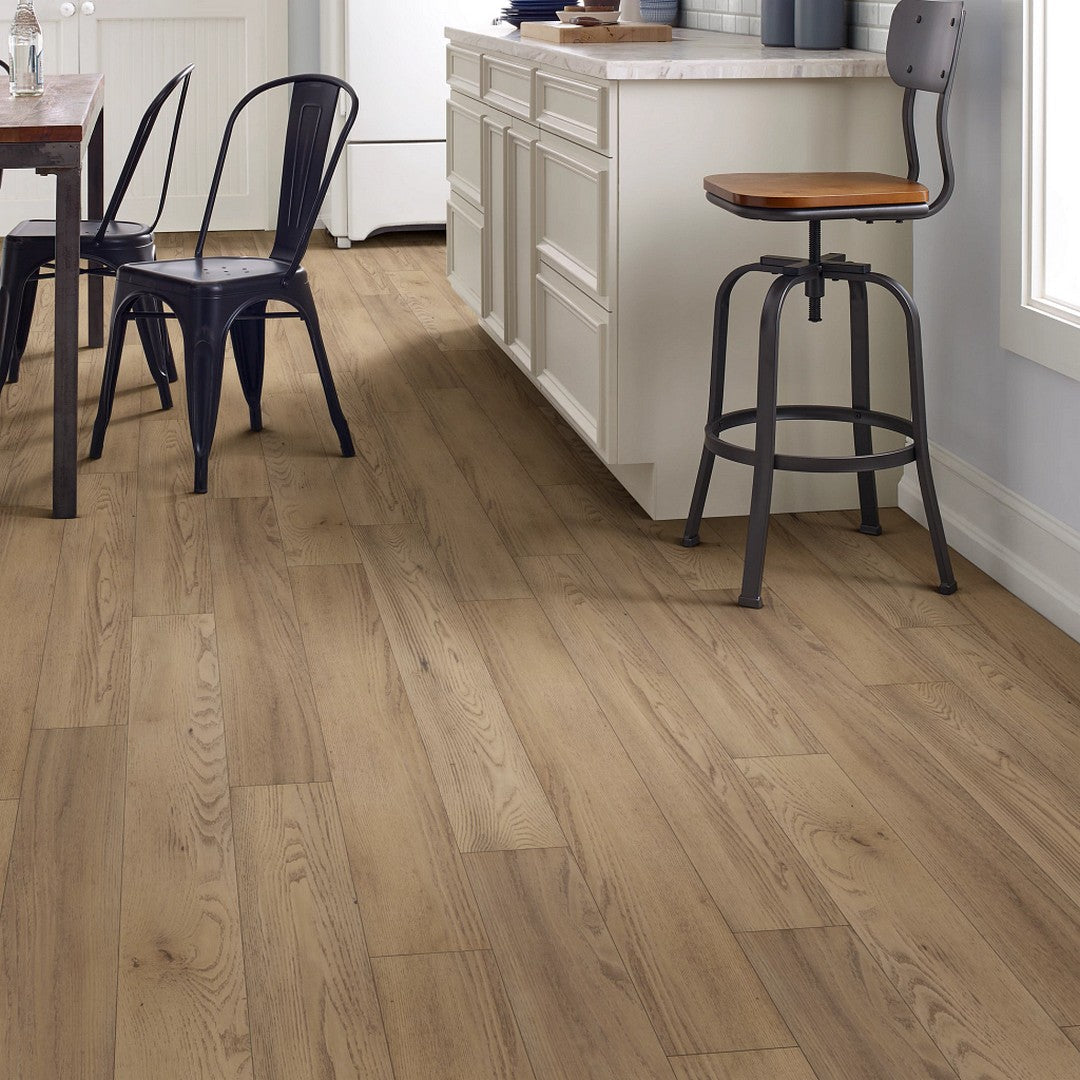 Shaw-Paragon-HD+-Natural-Bevel-7"-x-48"-SPC-Vinyl-Plank-20-mil-Magnolia