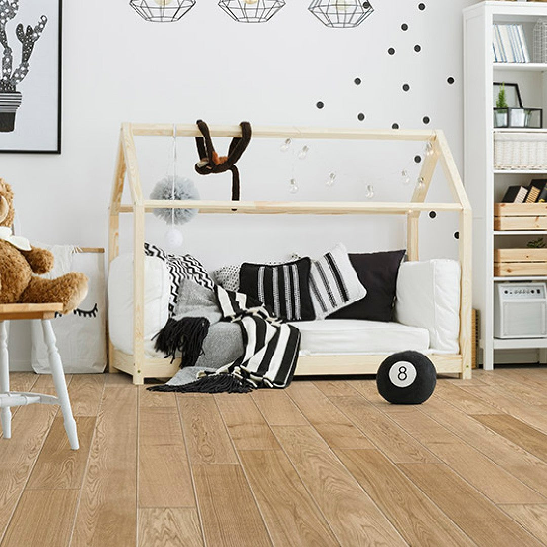 Johnson-Grove-7.5-Light-Wire-Brushed-Engineered-Hardwood-Plank-EUROPEAN-BARK