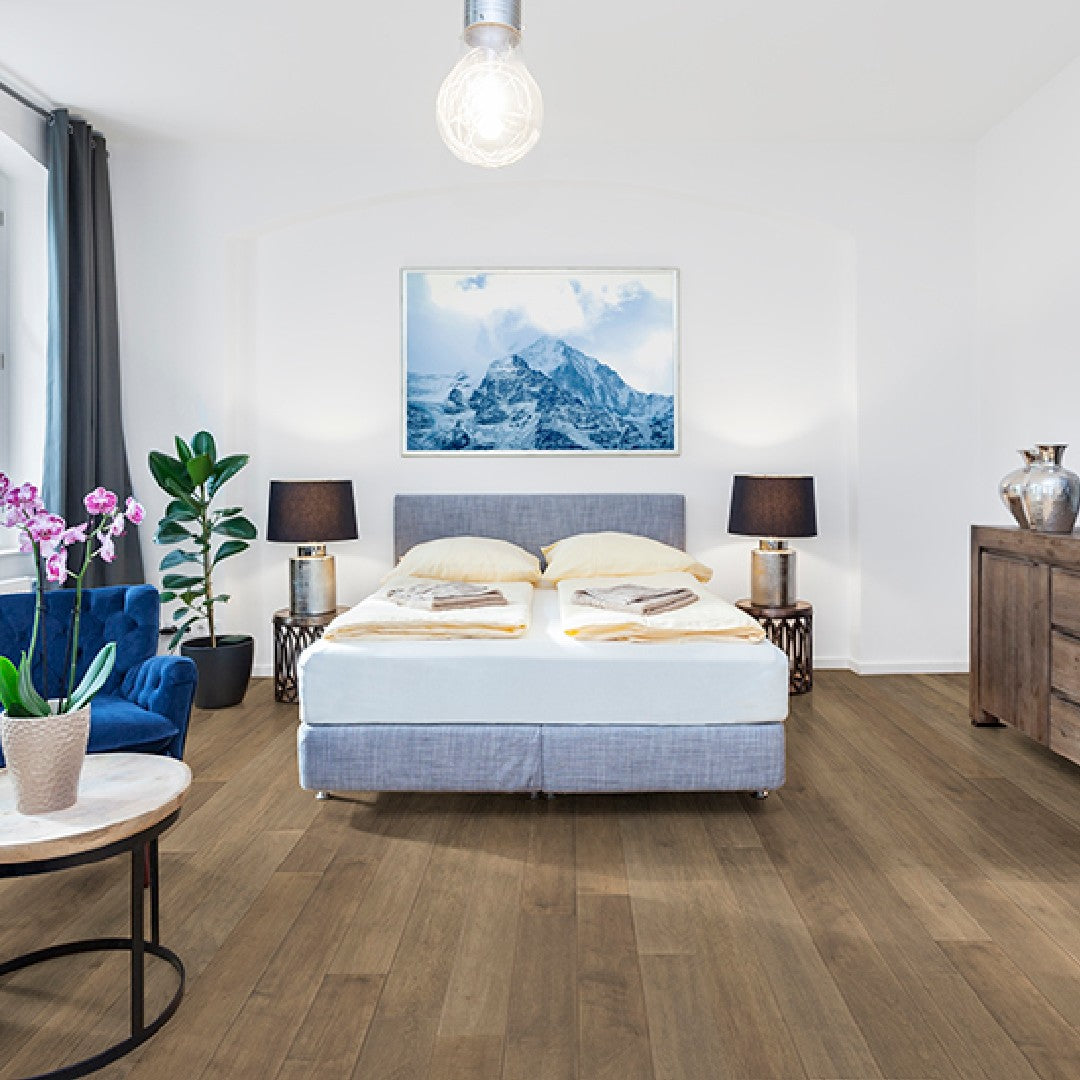 Johnson-Green-Mountain-4.25-Wire-Brushed-Solid-Hardwood-Plank-SEARSBURG