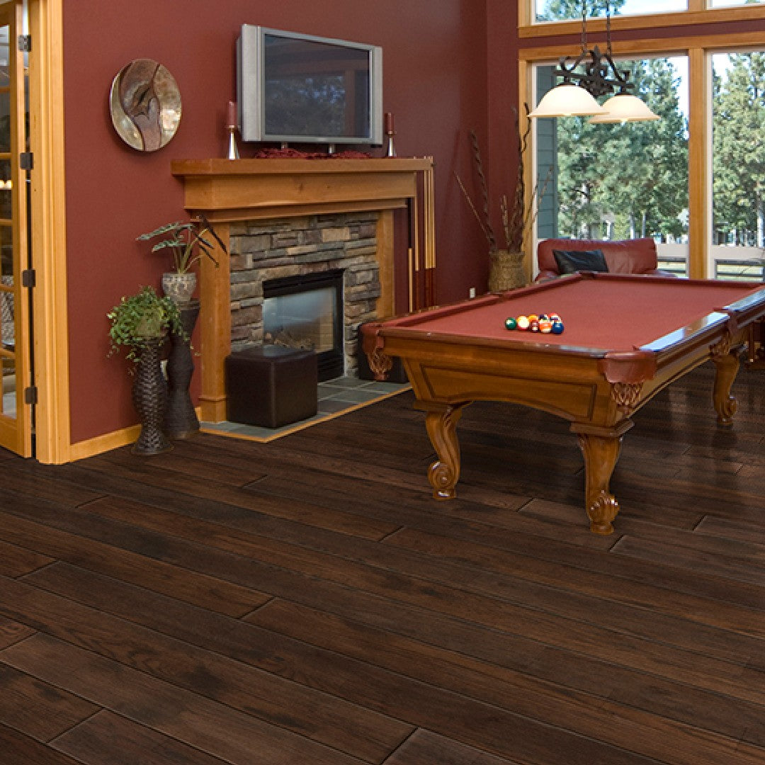 Johnson-Green-Mountain-4.25-Wire-Brushed-Solid-Hardwood-Plank-HARDWICK