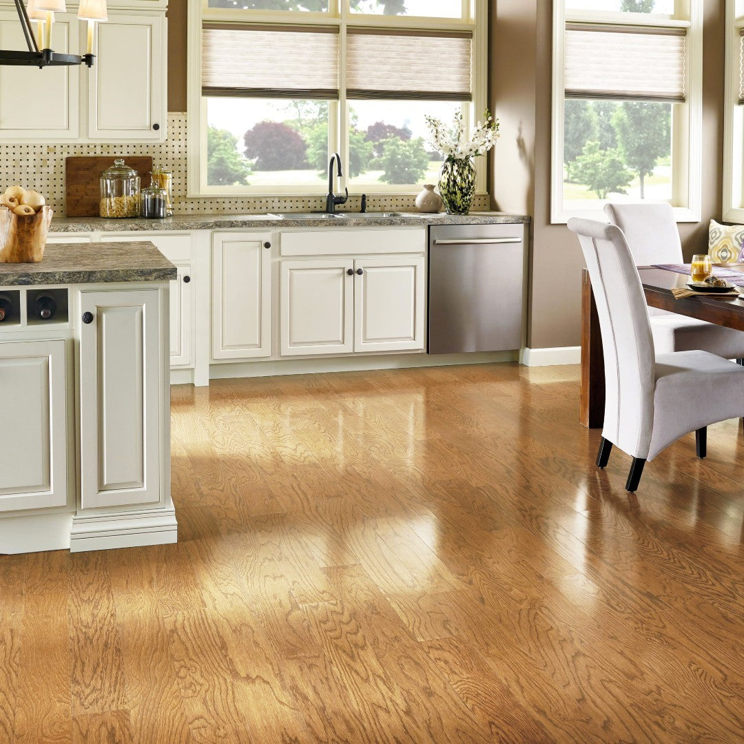 Hartco-Prime-Harvest-2.25-Solid-Oak-Hardwood-Strip-Low-Gloss-Natural