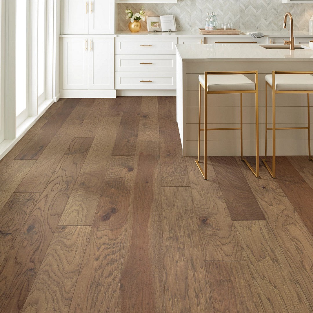 Shaw-Pebble-Hill-6.38"-Hickory-Engineered-Hardwood-Plank-Cassia-Bark