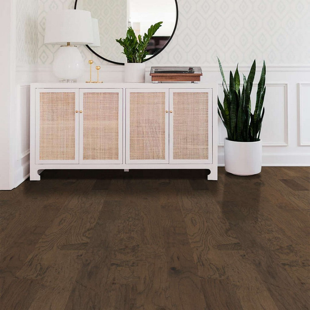Shaw-Arbor-Place-5"-Hickory-Engineered-Hardwood-Plank-Hillside