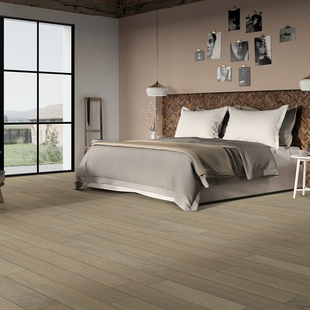 IndusParquet-Novo-5-Engineered-Hardwood-Plank-Brazilian-Oak-Wirebrush-South-Beach-Engineered