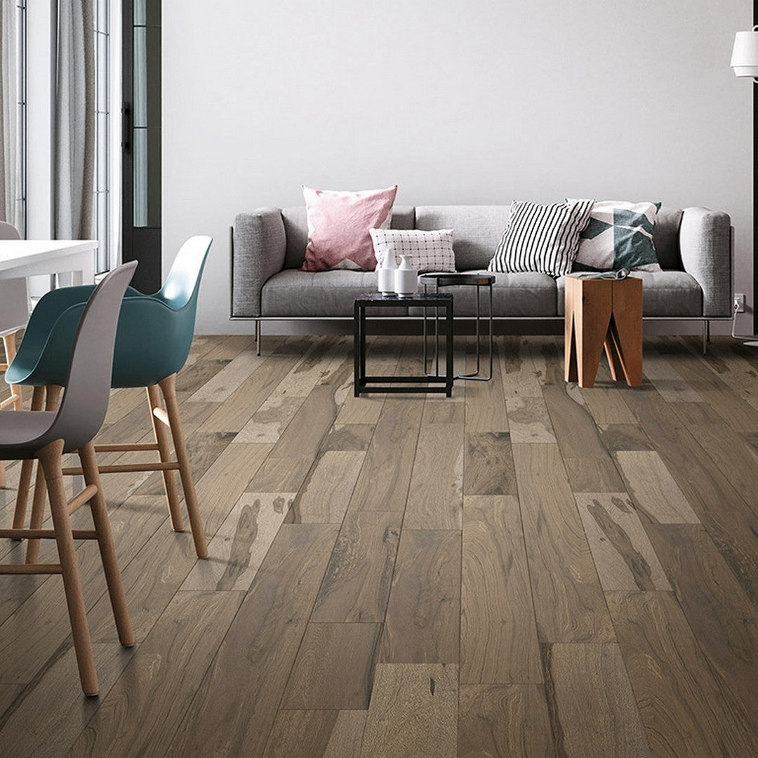 IndusParquet-Novo-5-Engineered-Hardwood-Plank-Brazilian-Oak-Wirebrush-Slate-Engineered