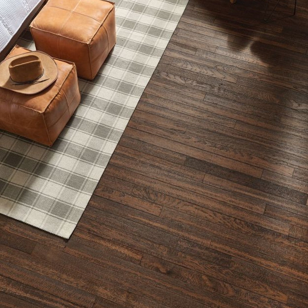 Bruce-Barnwood-Living-3-25-Engineered-Hardwood-Lincoln