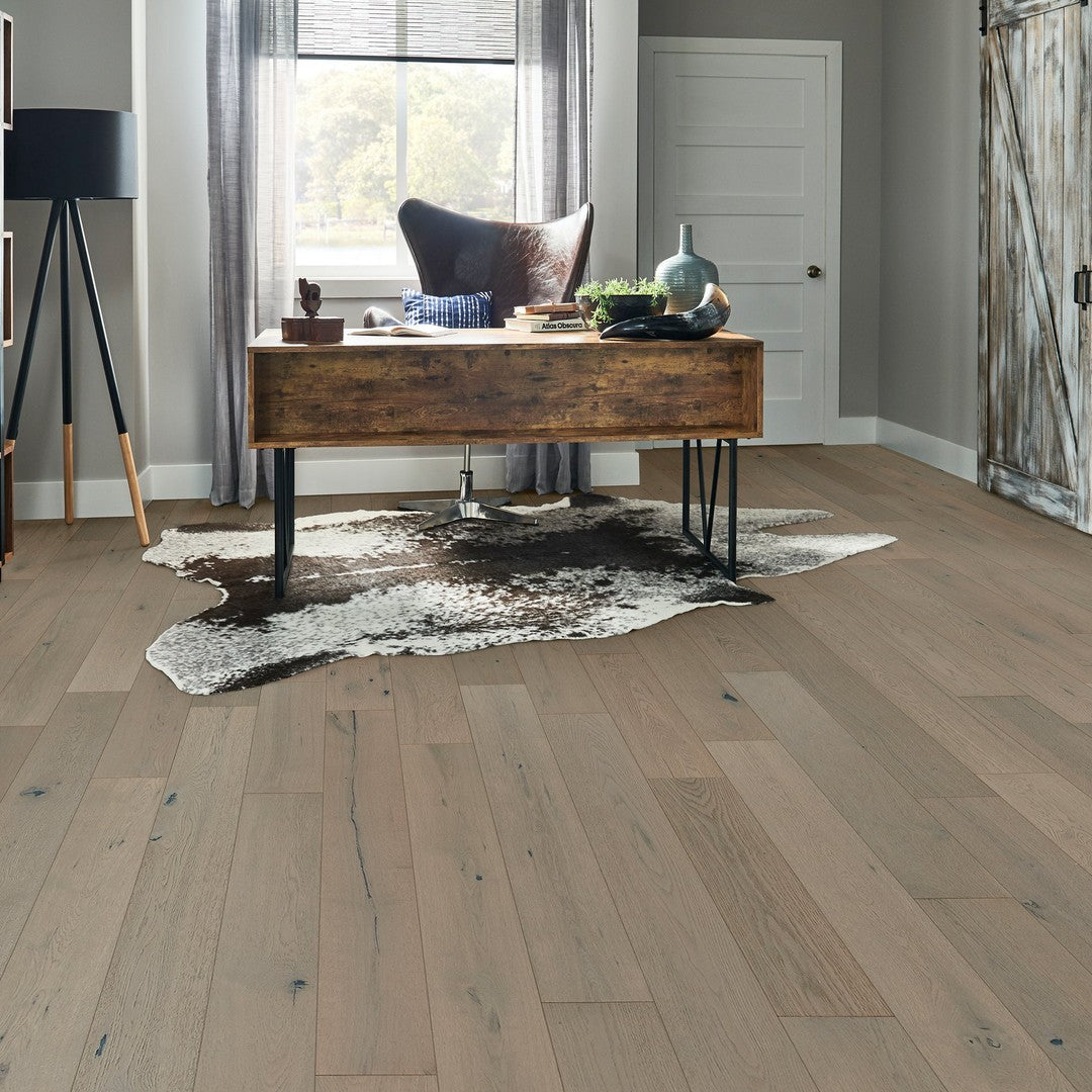 Bruce-Brushed-Impressions-Silver-6-5-Breezy-Gray