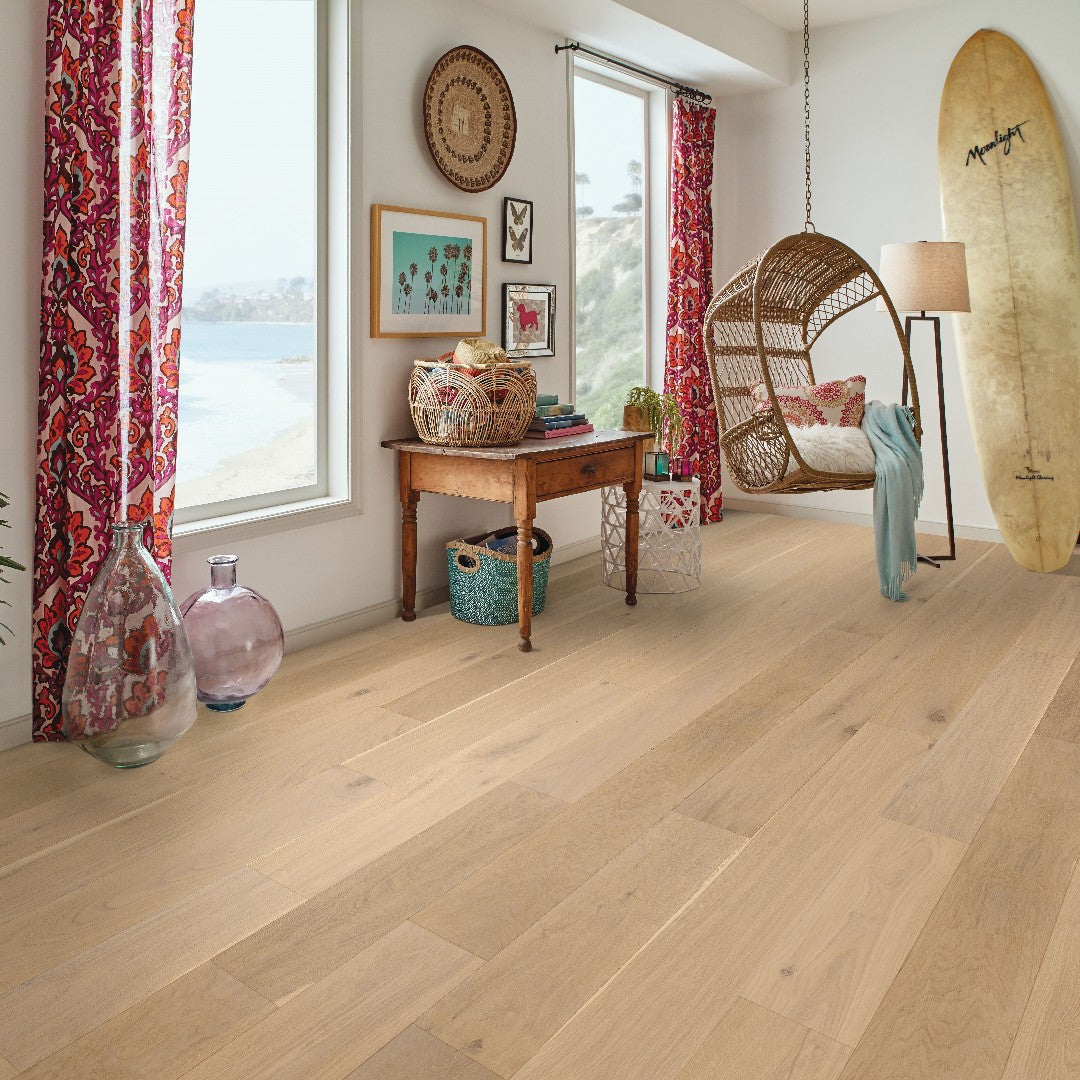 Crossville-Bacova-7.5-Low-Gloss-Wire-Brushed-Engineered-Hardwood-Plank-White-Oak-Gold-Ring