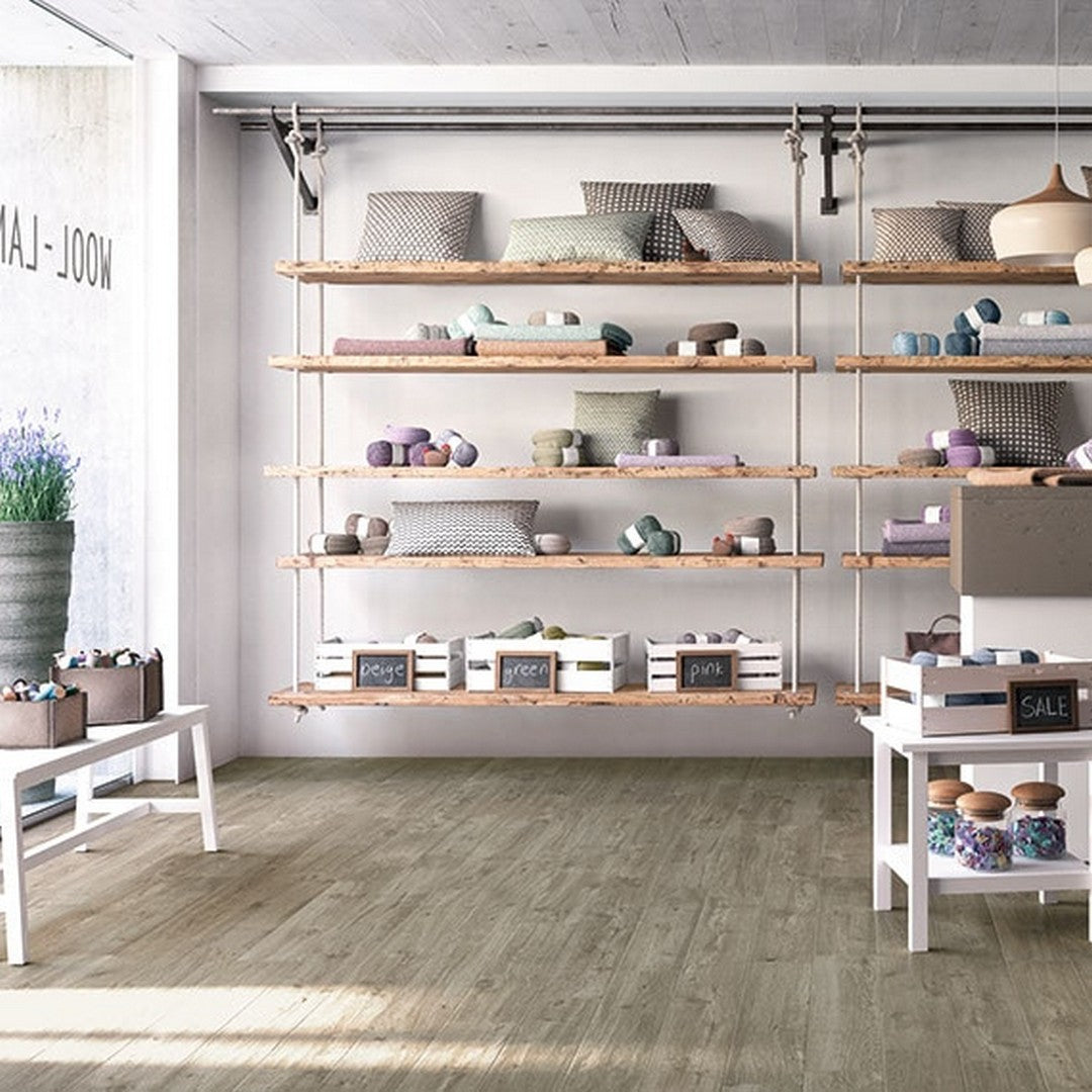 American-Olean-Creekwood-6-x-36-Glazedd-Porcelain-Plank-Ash-River