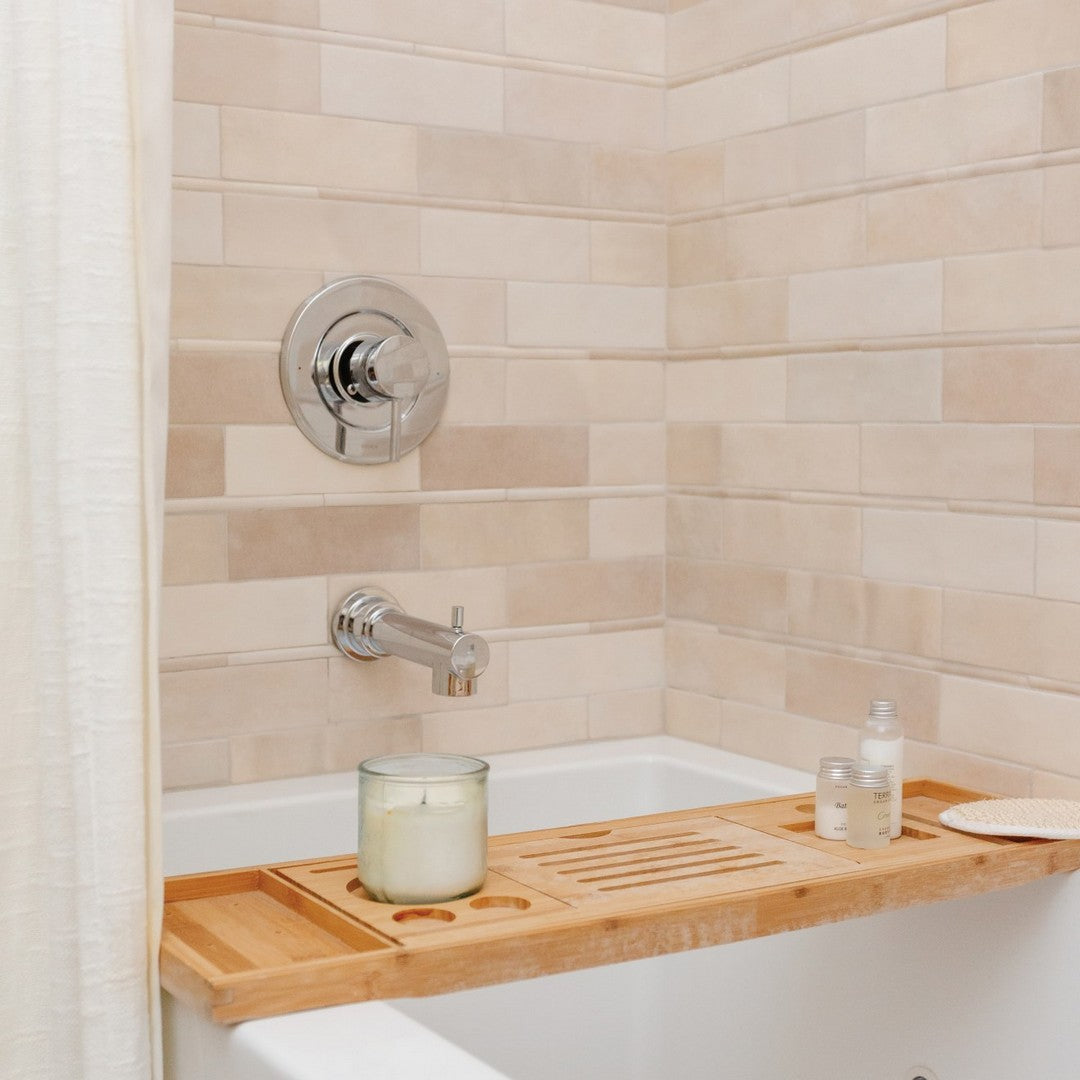 Bedrosians-Cloé-Ceramic-Tile-2.5-x-8-Crème