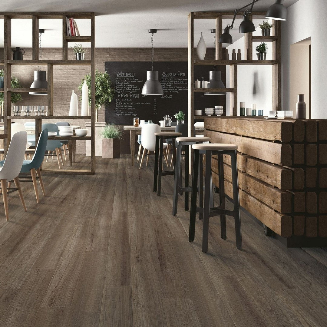 Happy-Floors-Hampton-7-x-48-SPC-Vinyl-Plank-Deck