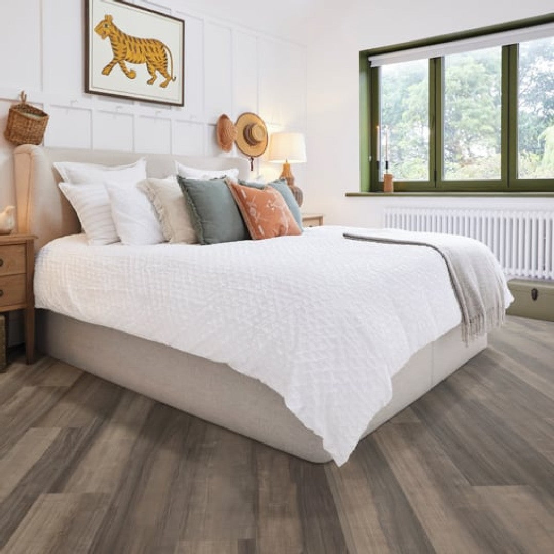 Karndean-LooseLay-9.85-x-59-Luxury-Vinyl-Plank-20mil-Swan-Bay-Ash