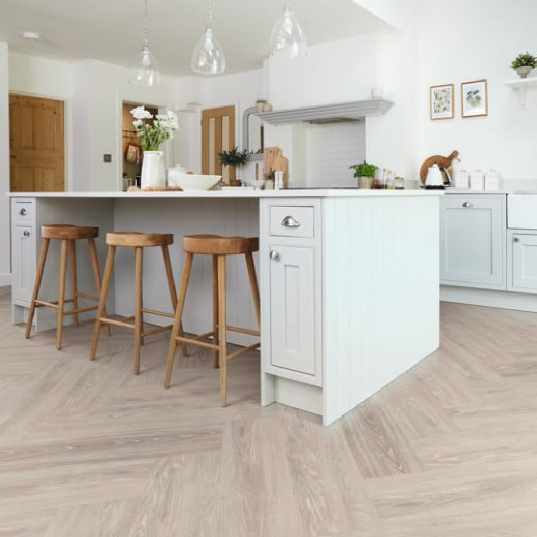 Karndean-LooseLay-9.85-x-41.3-Luxury-Vinyl-Plank-20mil-Ashland