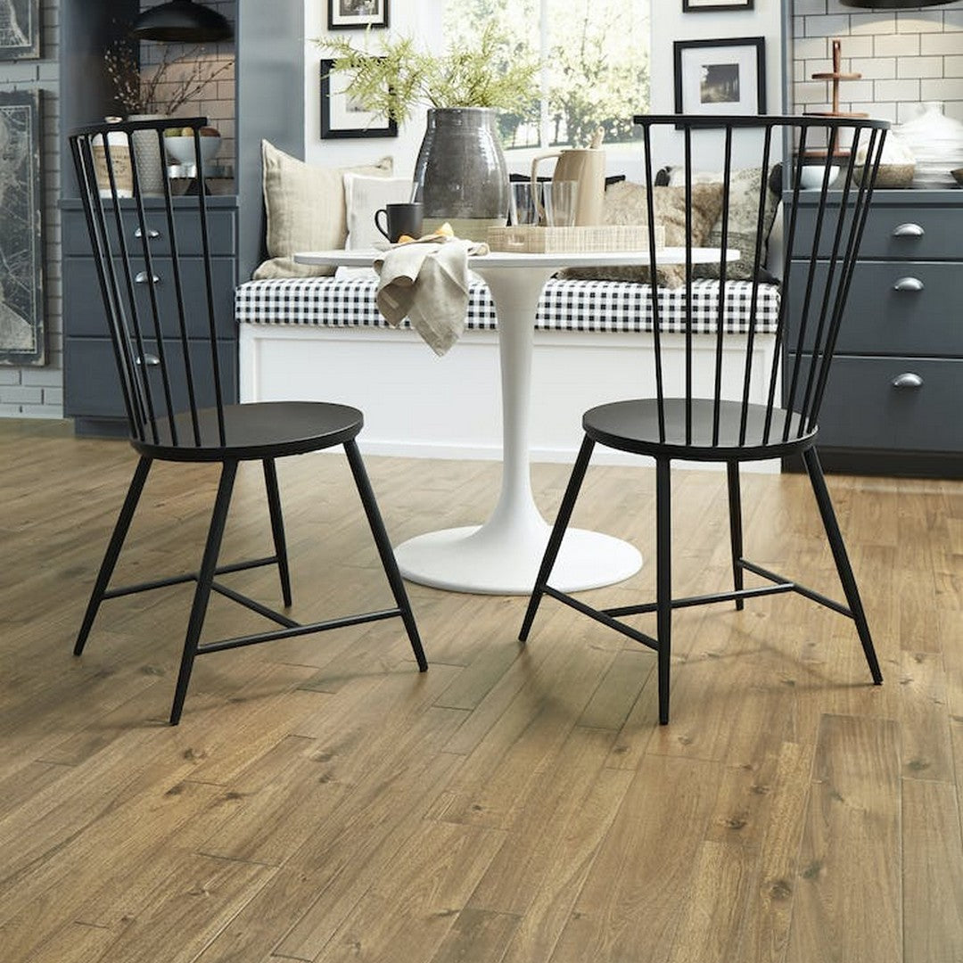Mannington-Bengal-Bay-3-Random-Engineered-Hardwood-Tiger's-Eye
