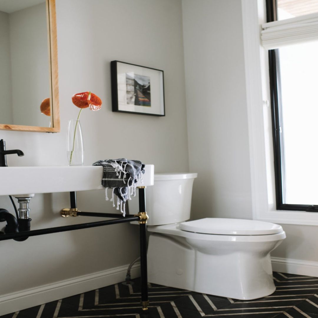 Bedrosians Vivace 9" x 9" Pressed Glossy Porcelain Deco Tile