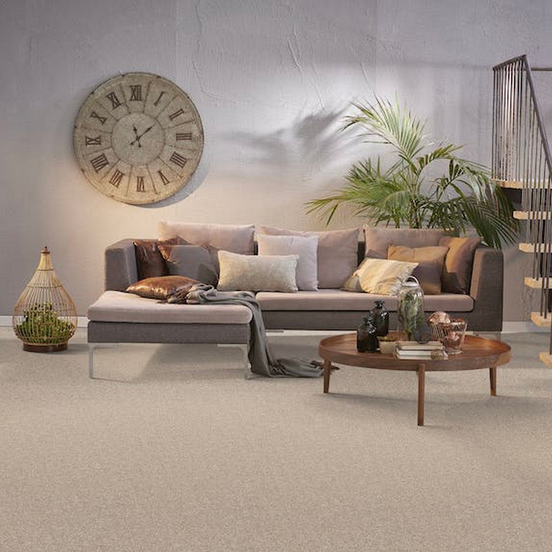 Phenix_Microban_Cashmere_12_Polyester_Carpet_Tile_Chiffon