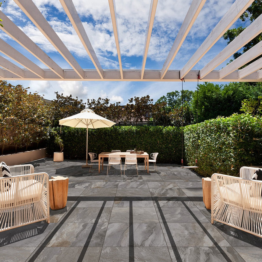 Del-Conca-Usa-Strato-Slate-24"-x-24"-Rectified-Porcelain-Slate-Paver-Silver