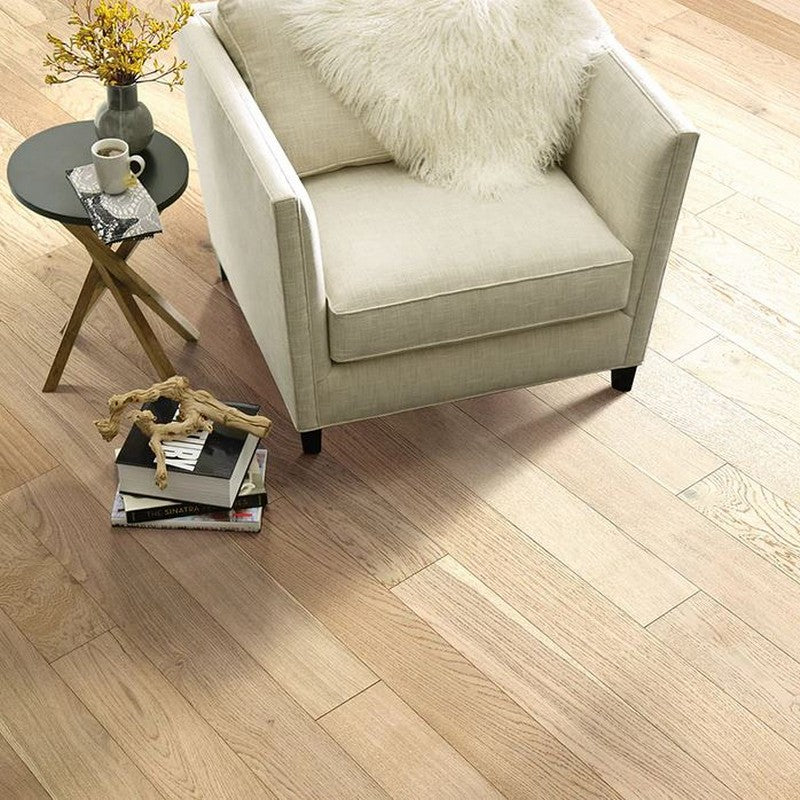 Shaw-Cornerstone-Oak-5"-Engineered-Hardwood-Plank-Crystal