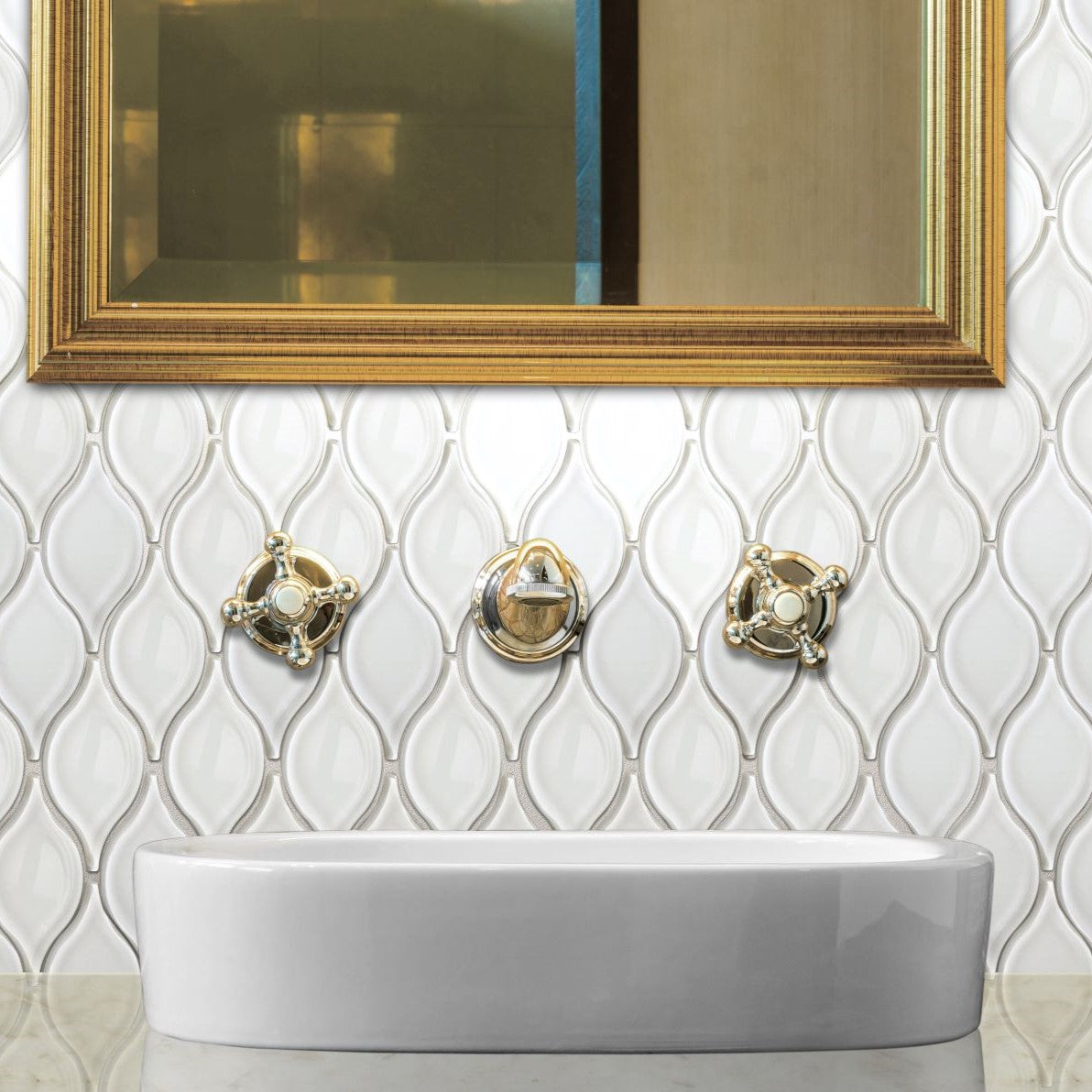 Bati-Orient-Modern-12-x-11-Interlocking-Tears-Glass-Mosaic-White