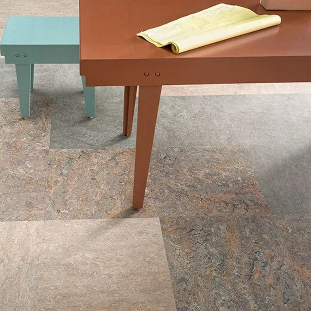 Forbo-Marmoleum-Modular-Marble-9.8-x-9.8-Smooth-Vinyl-Tile-Serene-Grey