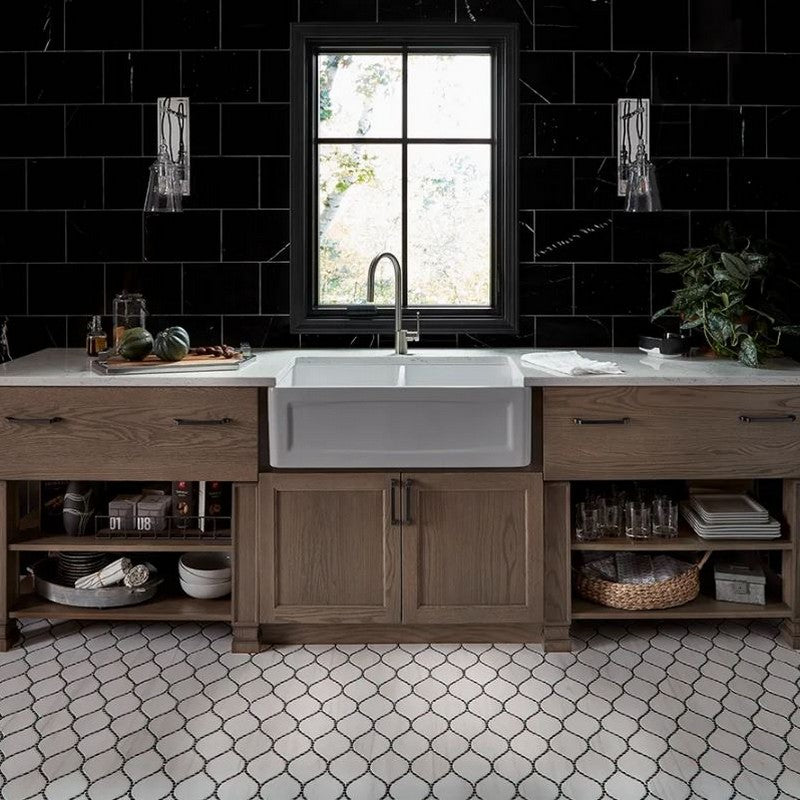 Jeffrey-Court-Rodunda-8.13-x-14.75-Baton-Rouge-Natural-Stone-Mosaic-Nero-Marquina