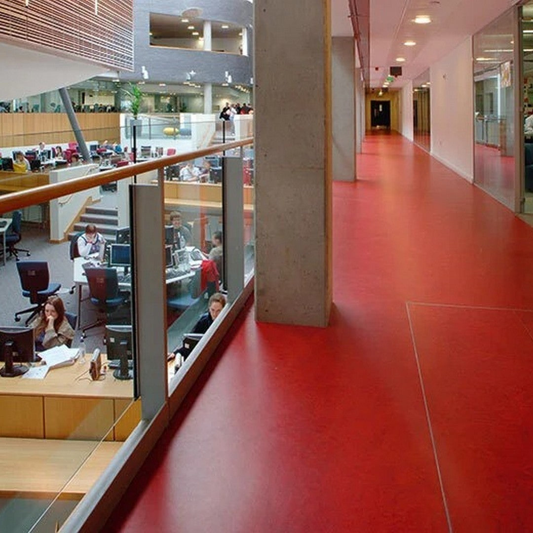 Forbo-Marmoleum-Fresco-6.5-x-105-Smooth-Vinyl-Sheet-Scarlet