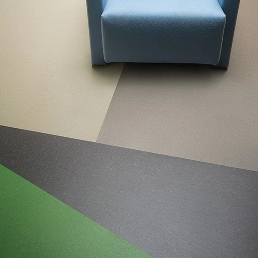 Forbo-Marmoleum-Piano-6.5-x-105-Smooth-Vinyl-Sheet-Grey-Dusk