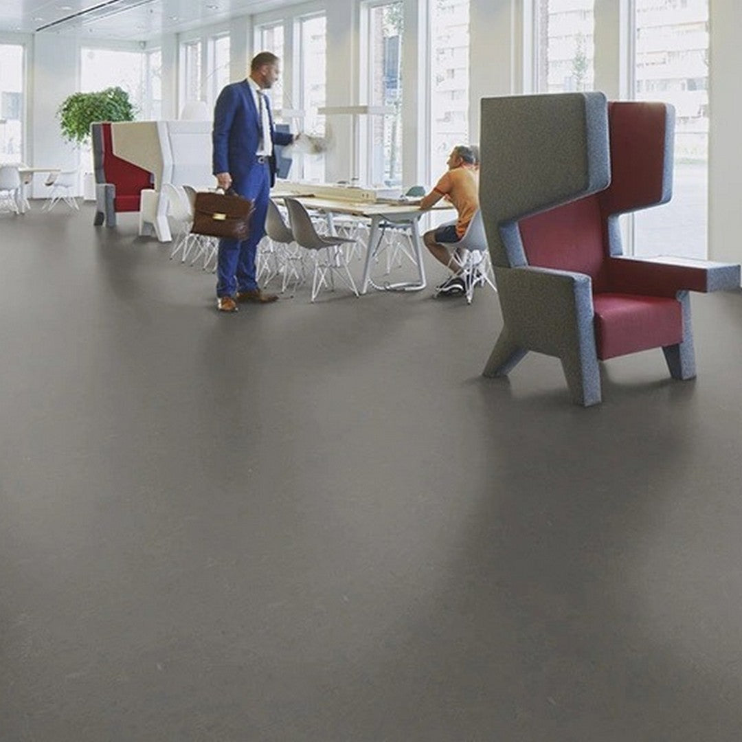 Forbo-Marmoleum-Concrete-6.5-x-105-Smooth-Vinyl-Sheet-Nebula