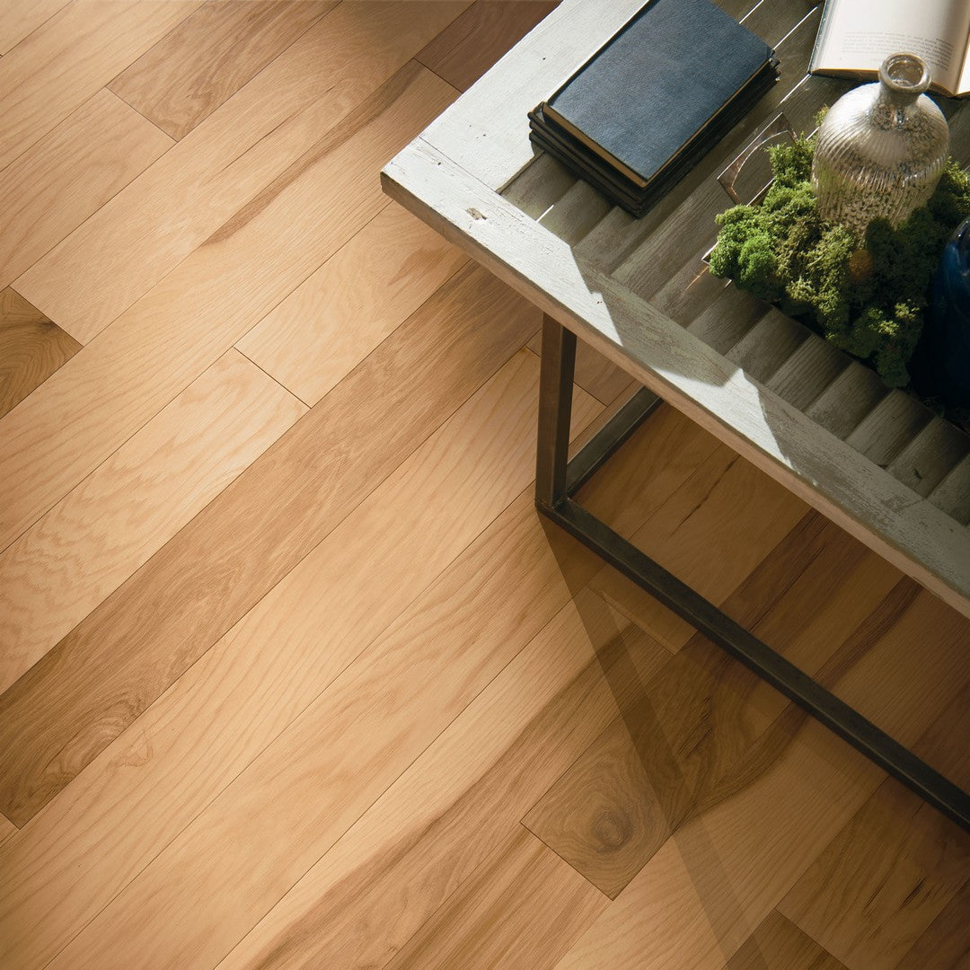 Crossville-Grandin-Grove-5-Medium-Gloss-Solid-Hardwood-Plank-Hickory-Rustic-Natural