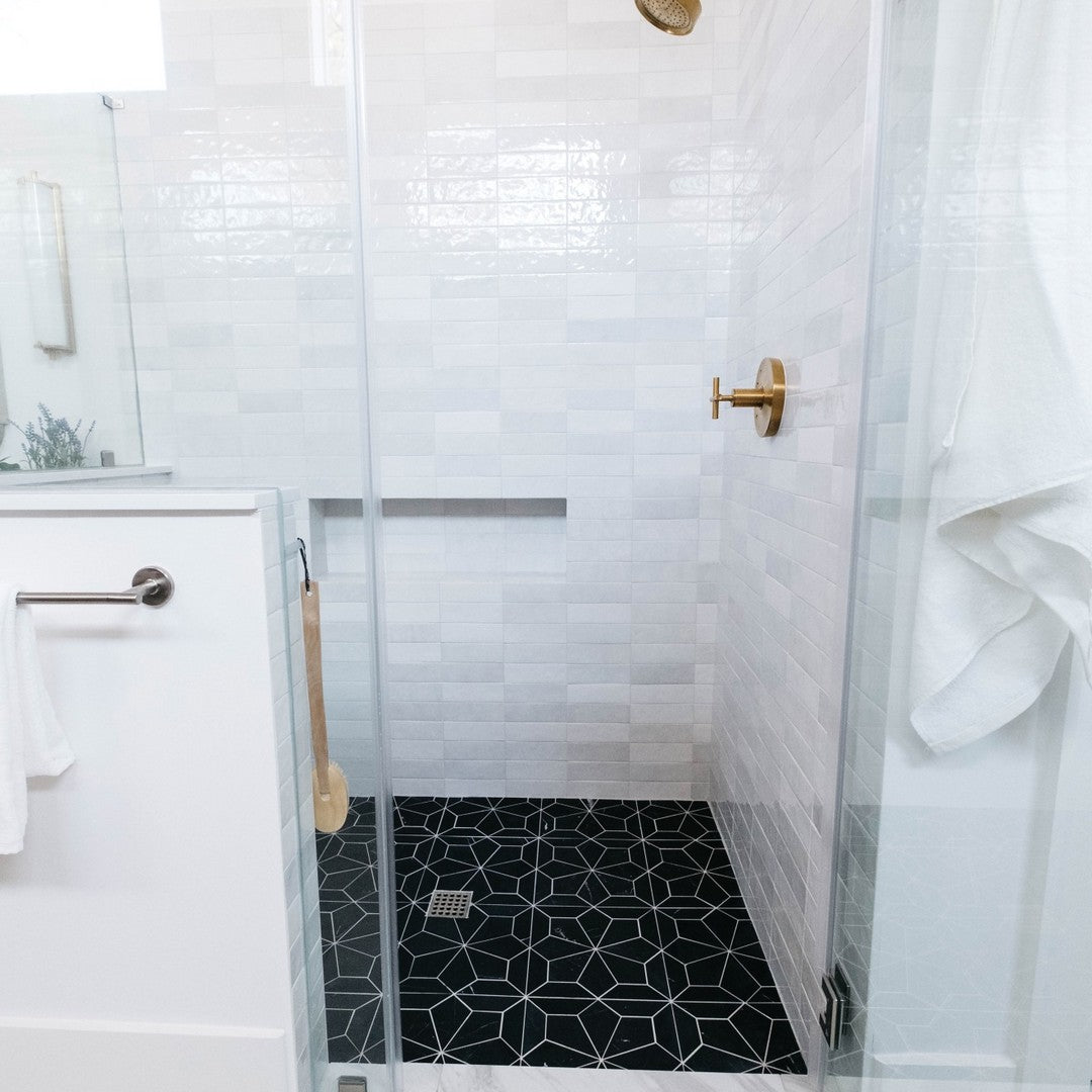 Bedrosians-Blomma-12-x-12-Honed-Marble-Mosaic-Nero