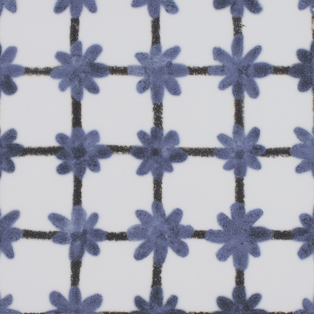 Tesoro Sol 6" x 6" Glossy Porcelain Deco Tile