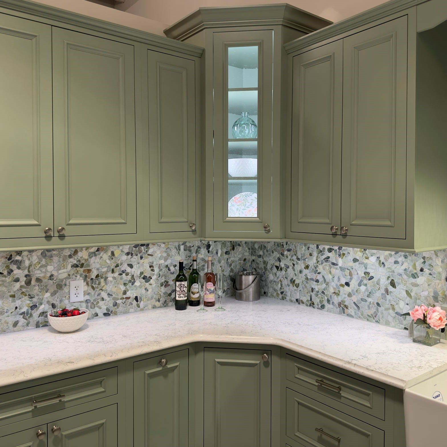 Bati-Orient-Bali-12-x-12-Matte-Semi-Precious-Natural-Stone-Mosaic-Crystal-Green