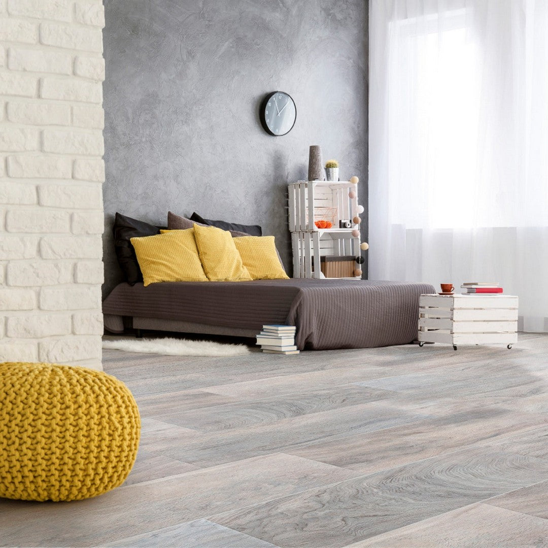 Floors 2000 Guayacan 8-x-48-Gris