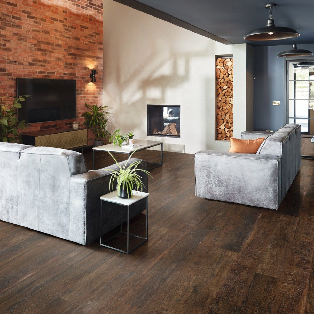 ラガルン Karndean Korlok Reserve Rigid Core 7