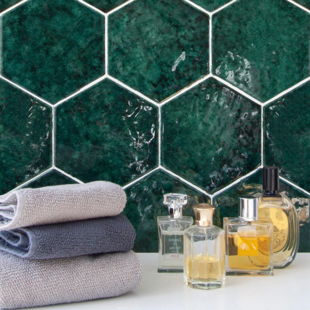 Tesoro-Esamarine-6.25-x-7.25-Pressed-Glossy-Ceramic-Hexagon-Tile-Verde